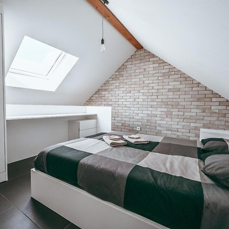 Wake Up Esch City Eksteriør billede